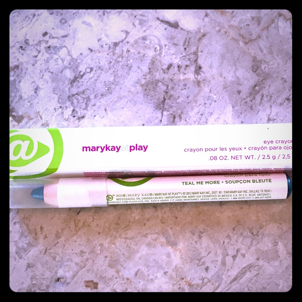 Eye shadow crayon! Teal me More